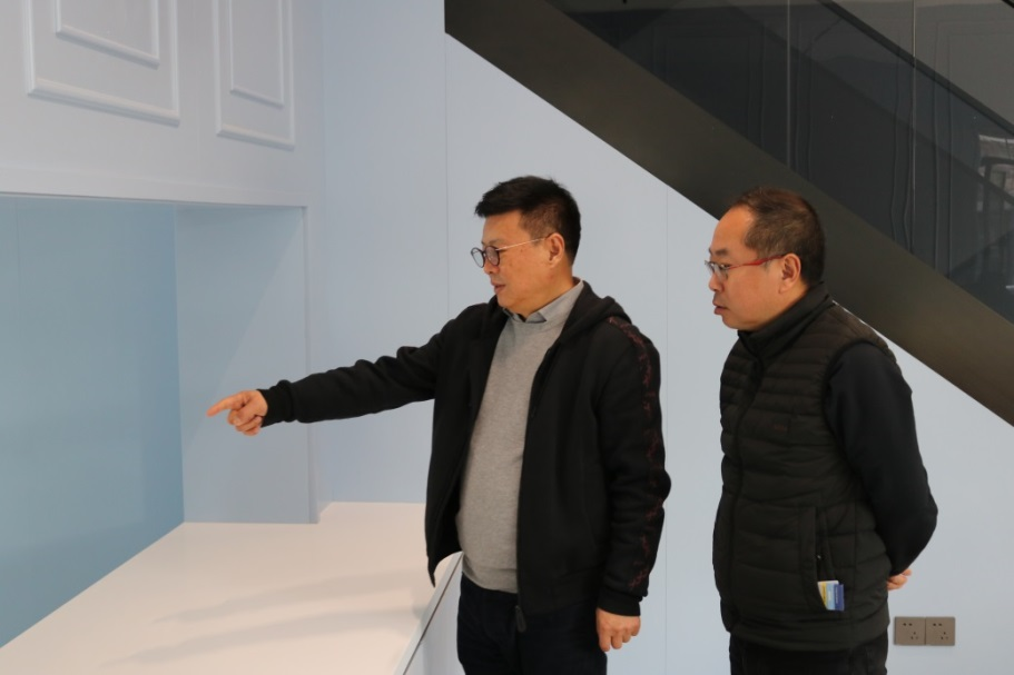 集团公司向导到舟山视察新办公楼建设事情_经航佰福国际集团有限公司